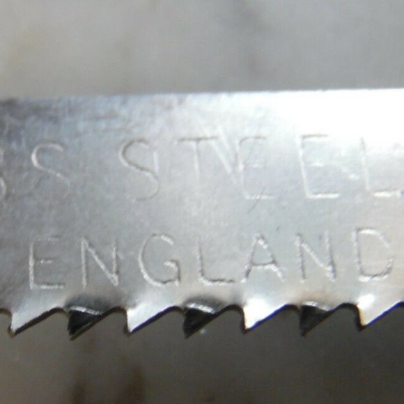 Vintage Stainless Steel Kitchen Meat / Bone Saw - Picture 5 of 8